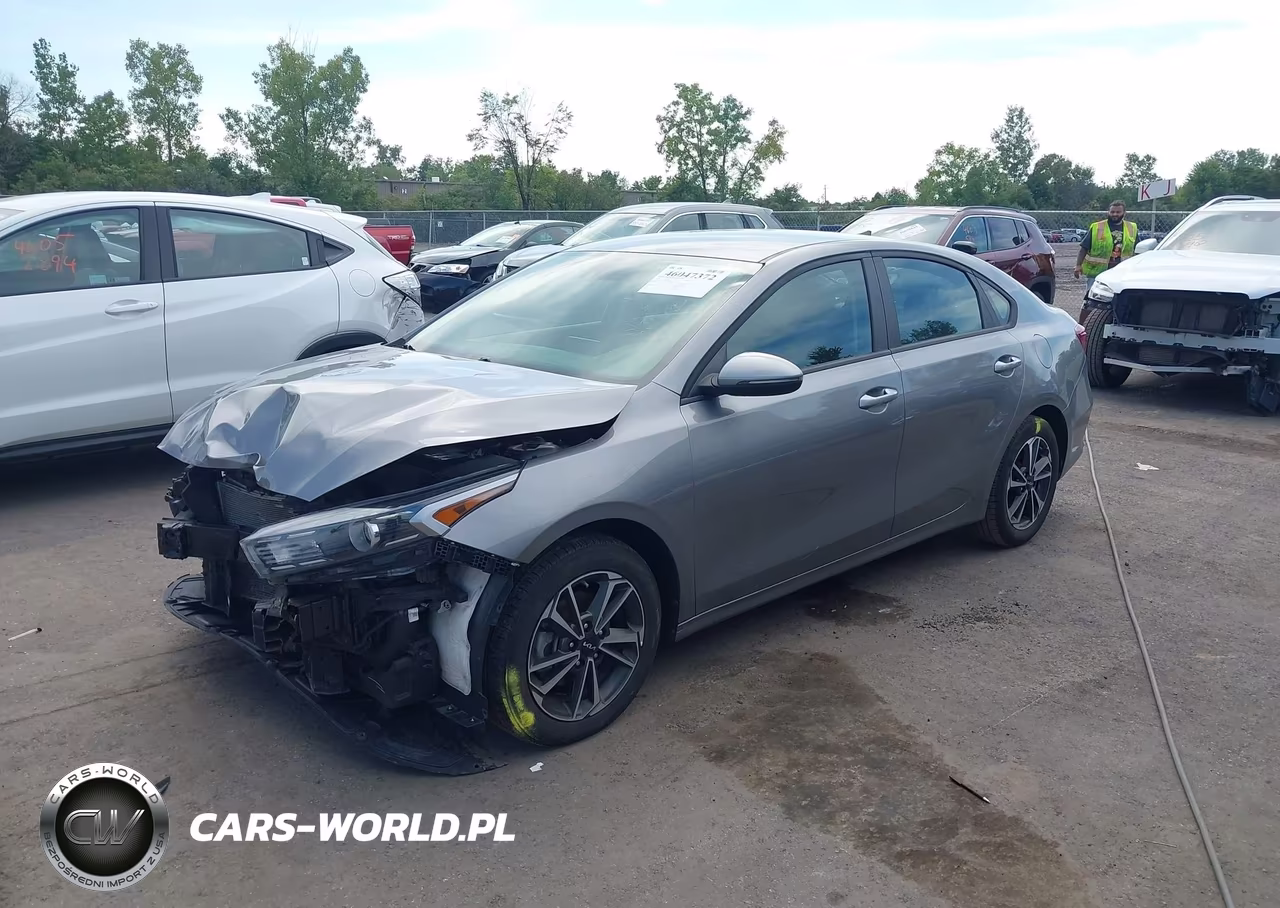 2024 Kia Forte Lxs VIN:3KPF24AD2RE826740 - 2