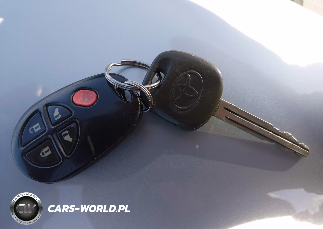 2008 Toyota Sienna Le VIN:5TDZK23C28S174518 - 11