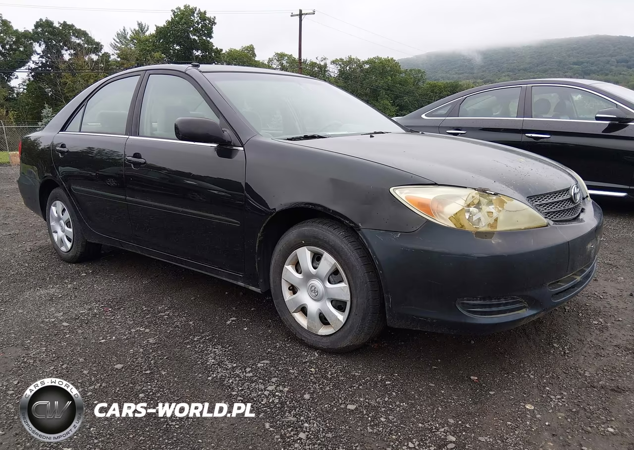 2004 Toyota Camry Le