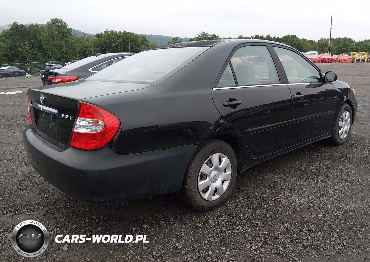 2004 Toyota Camry Le VIN:4T1BE32K04U286856 - 4