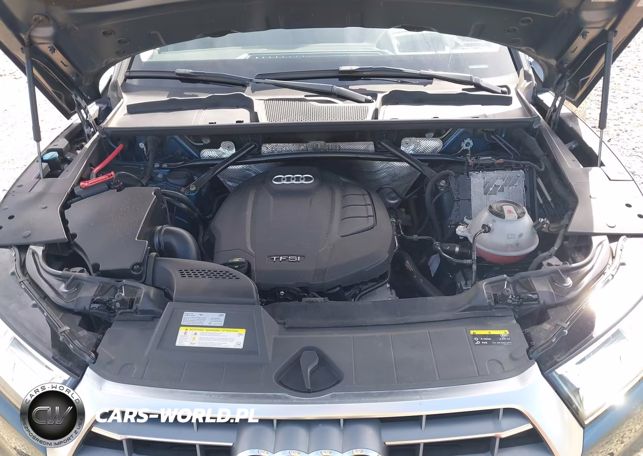 2018 Audi Q5 2.0T Premium-2.0T Tech Premium VIN:WA1CNAFY6J2225704 - 10