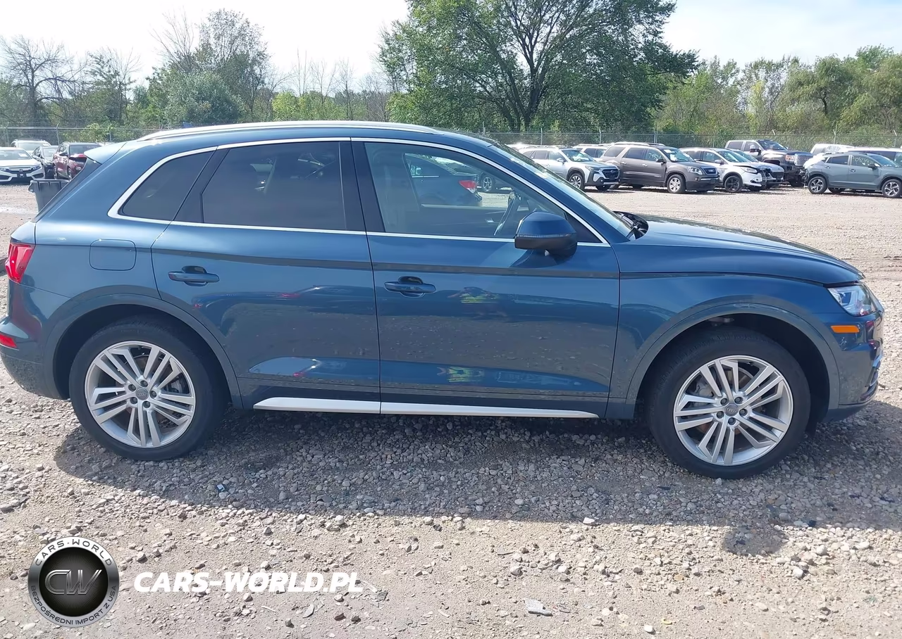 2018 Audi Q5 2.0T Premium-2.0T Tech Premium VIN:WA1CNAFY6J2225704 - 13