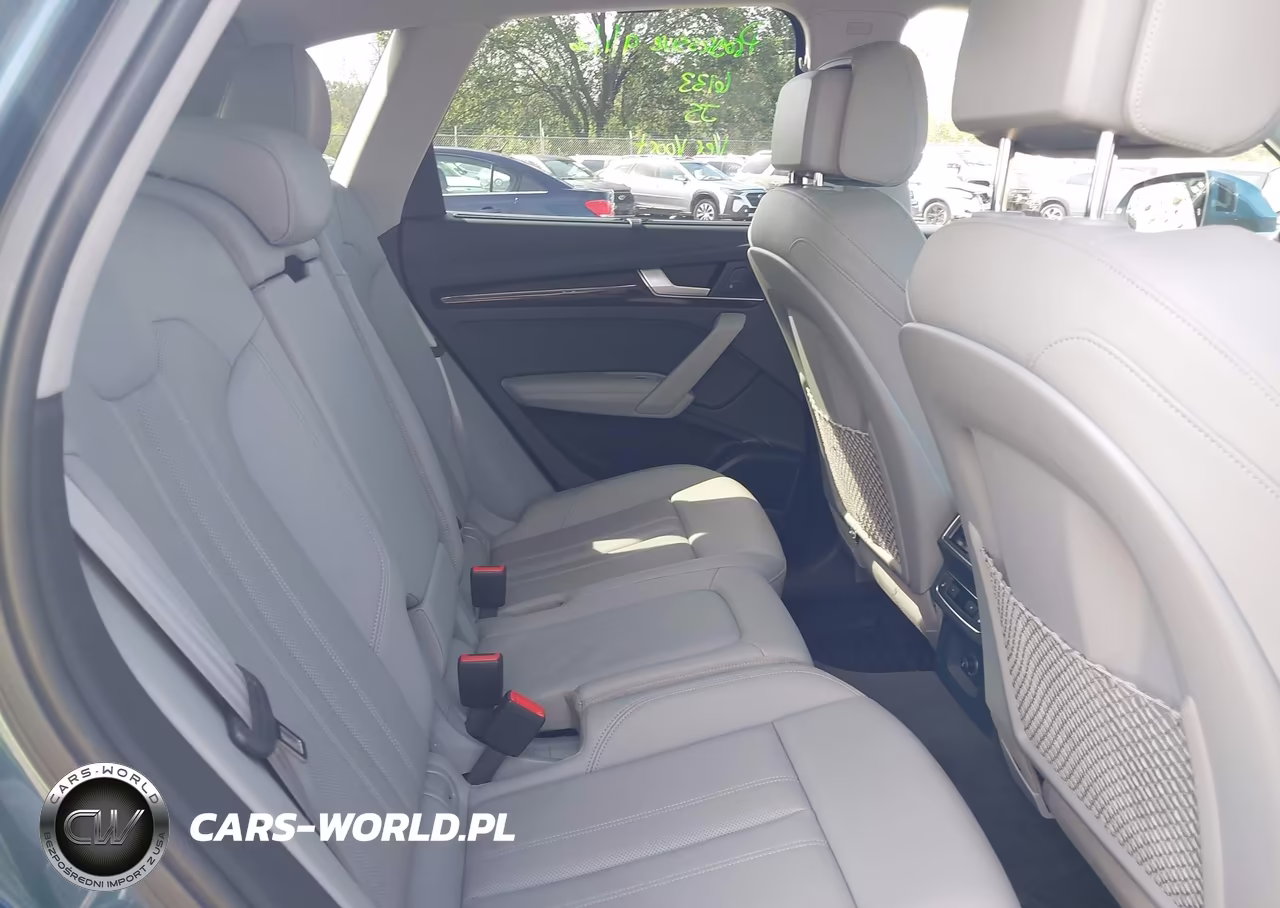 2018 Audi Q5 2.0T Premium-2.0T Tech Premium VIN:WA1CNAFY6J2225704 - 8