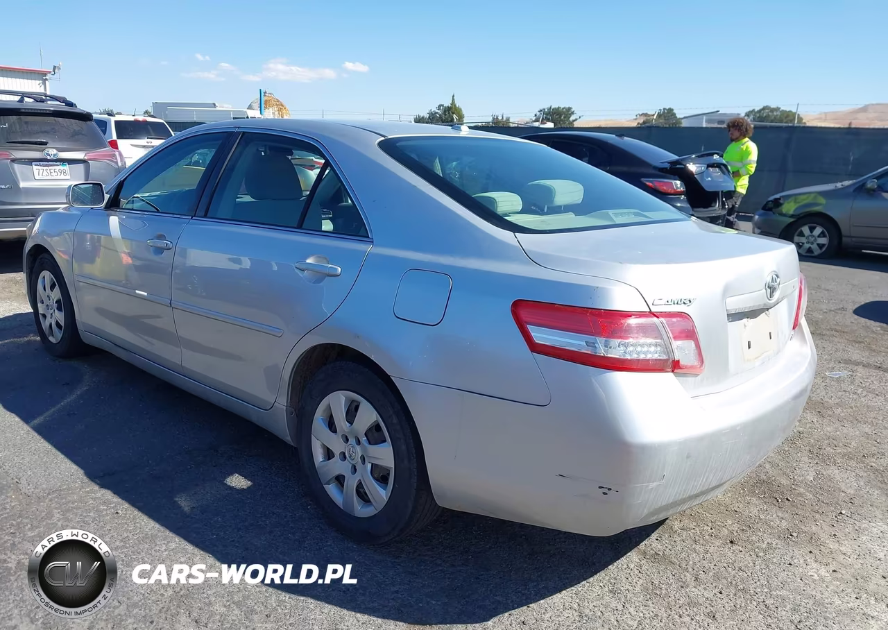 2011 Toyota Camry Le VIN:4T4BF3EK5BR144854 - 3