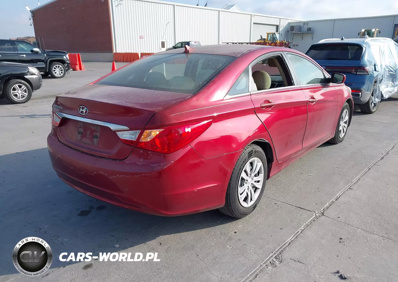 2011 Hyundai Sonata Gls VIN:5NPEB4ACXBH266406 - 4
