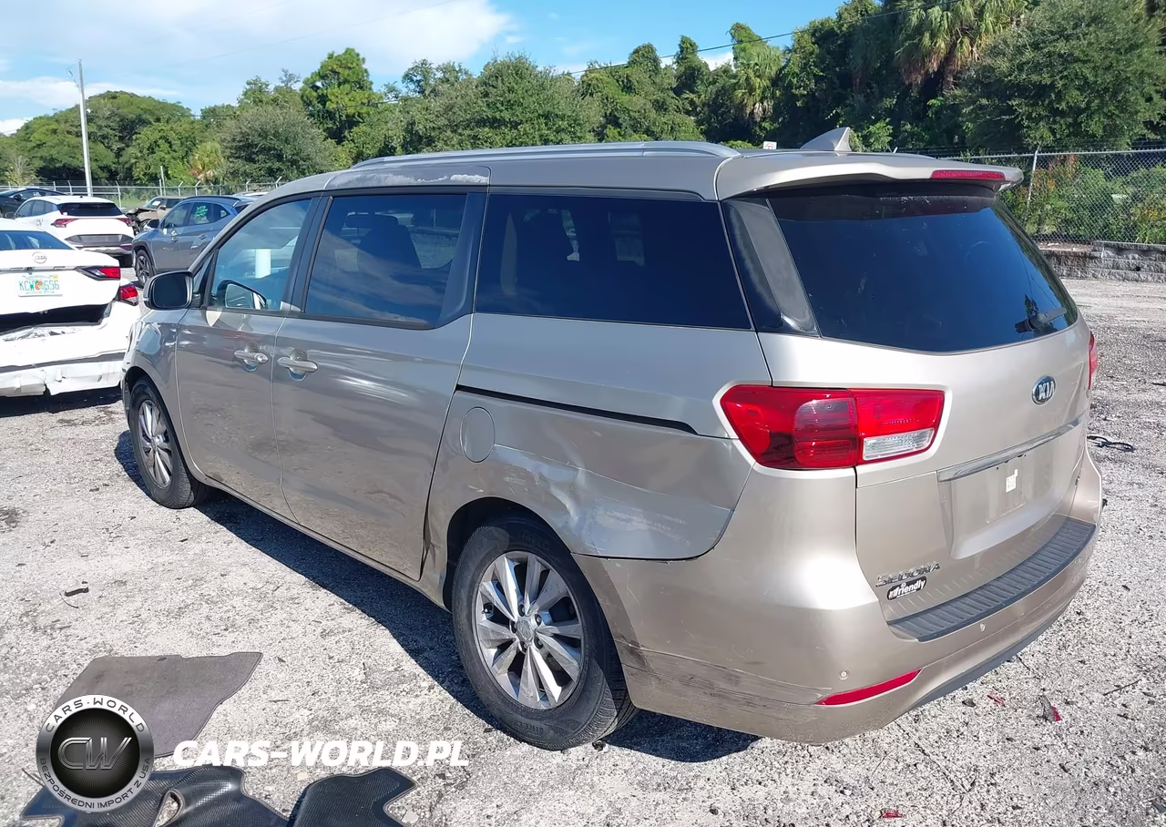2016 Kia Sedona Lx VIN:KNDMB5C14G6088426 - 3