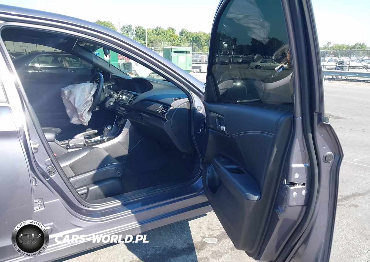 2016 Honda Accord Sport VIN:1HGCR2F56GA028196 - 5