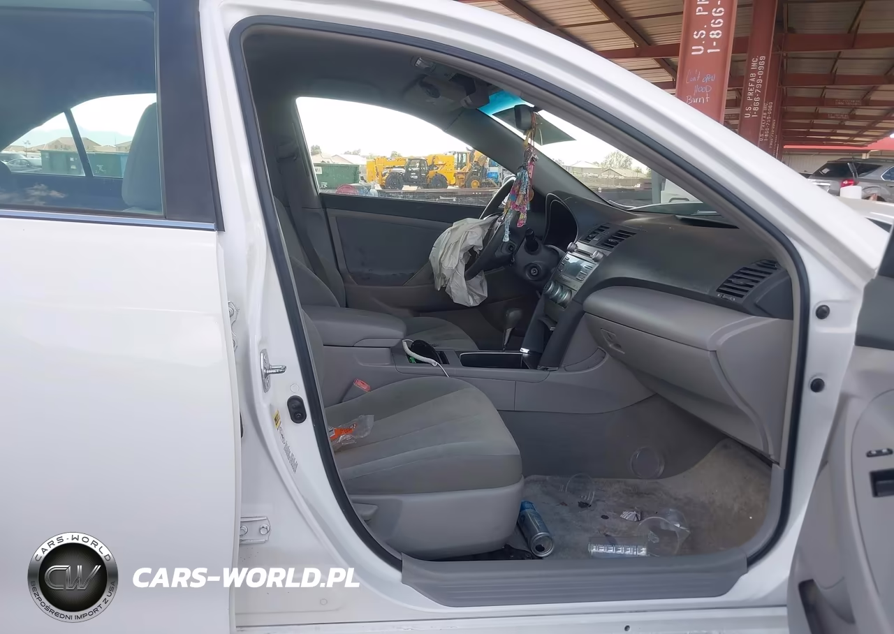 2008 Toyota Camry Le VIN:4T1BE46K58U756806 - 5