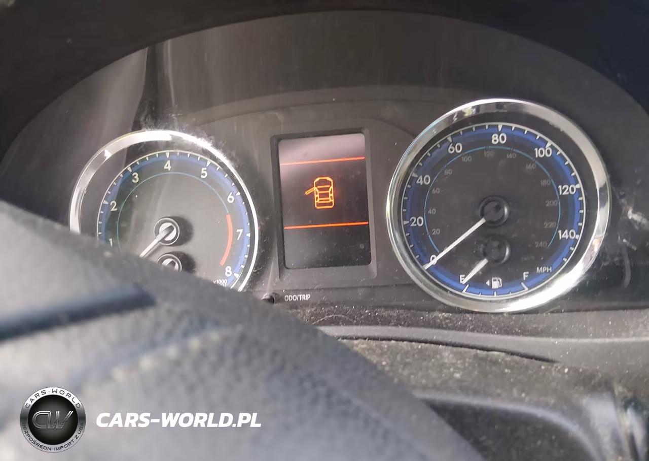 2017 Toyota Corolla Le VIN:2T1BURHE0HC946120 - 15