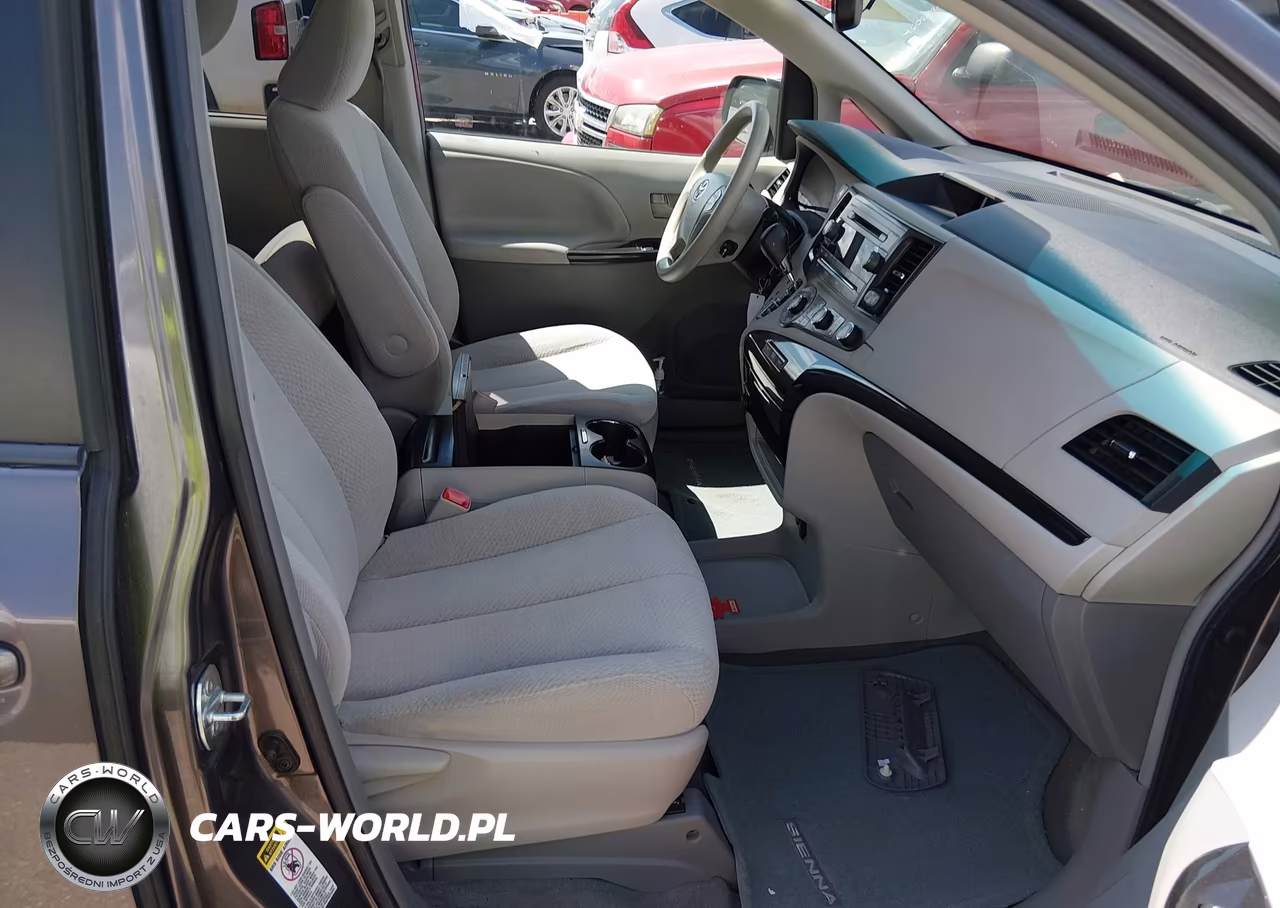 2012 Toyota Sienna Le V6 8 Passenger VIN:5TDKK3DC7CS234551 - 5