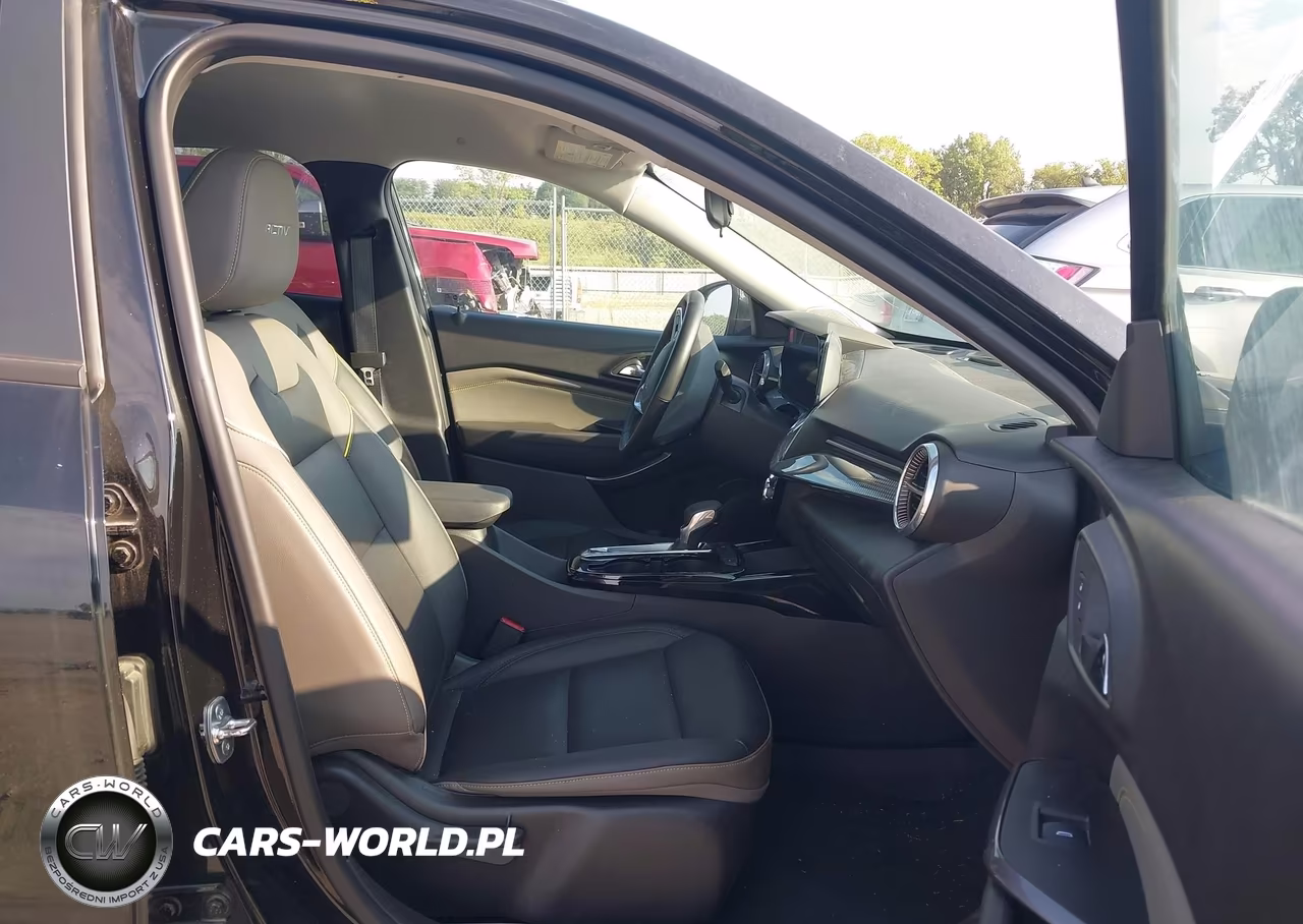 2025 Chevrolet Trax Fwd Activ VIN:KL77LKEPXSC054220 - 5