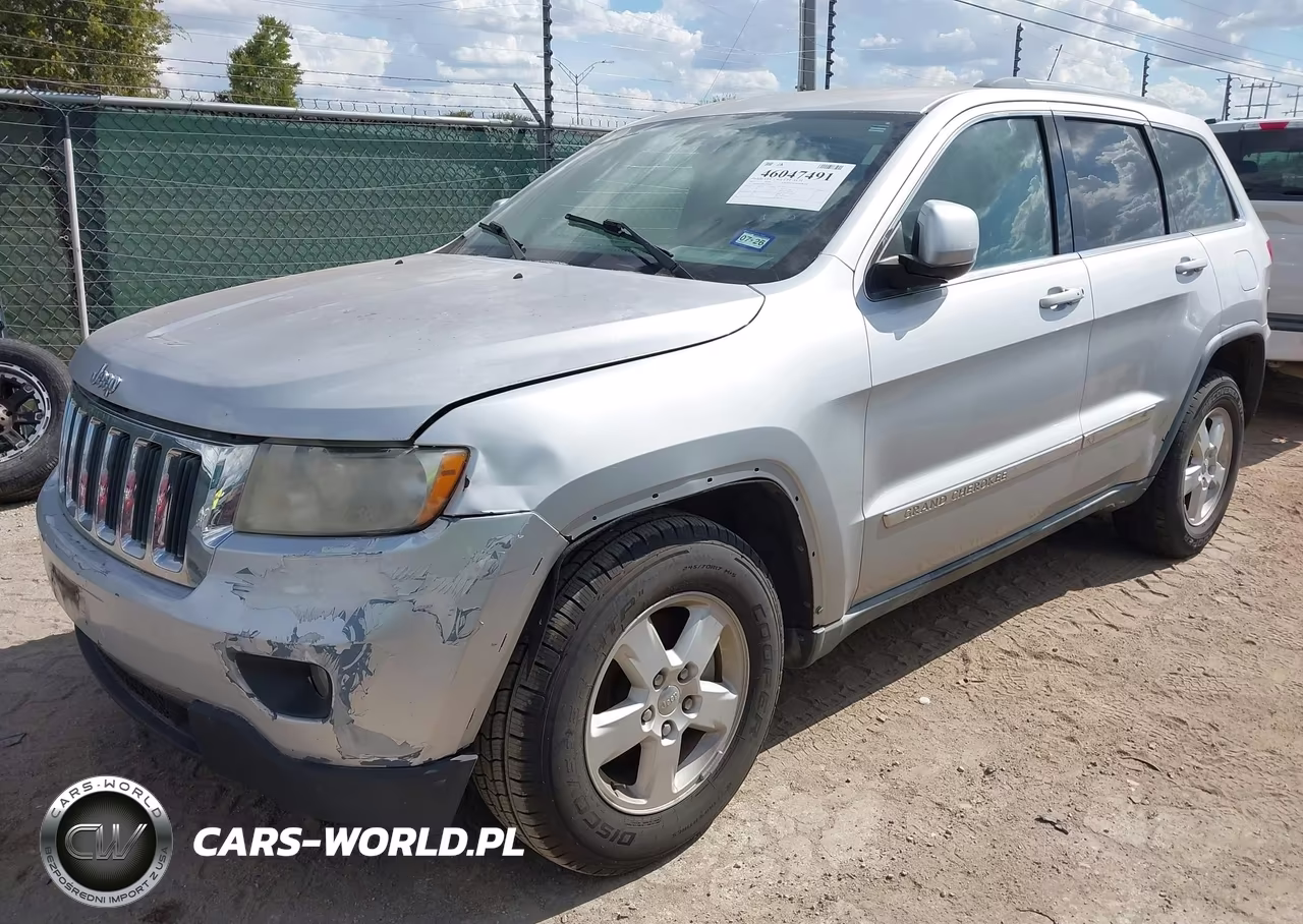 2011 Jeep Grand Cherokee Laredo VIN:1J4RS4GG2BC515654 - 2