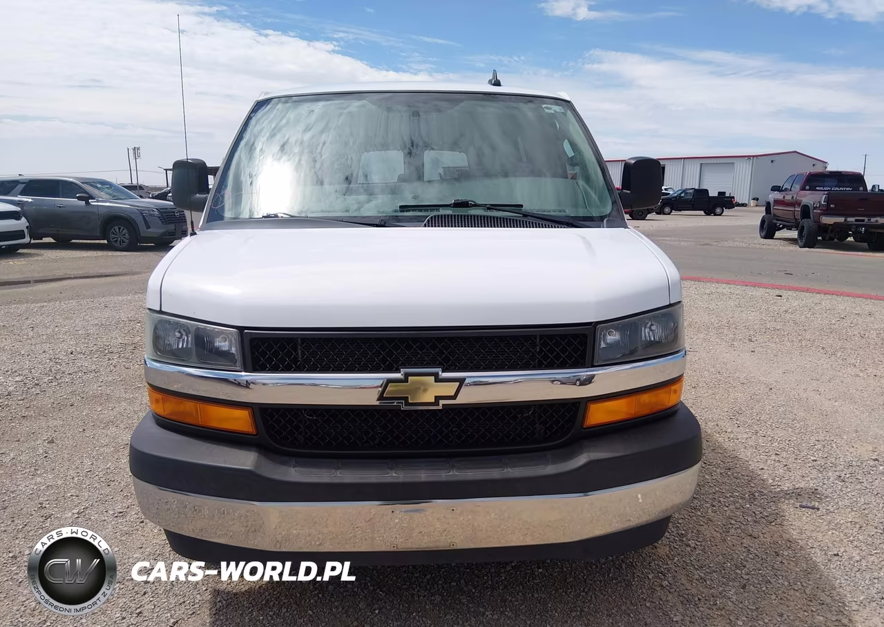 2018 Chevrolet Express 3500 Lt VIN:1GAZGPFG2J1286292 - 17