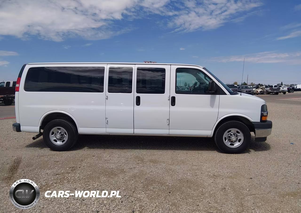 2018 Chevrolet Express 3500 Lt VIN:1GAZGPFG2J1286292 - 18