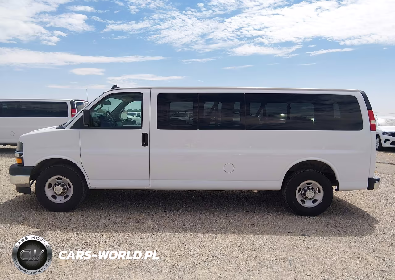 2018 Chevrolet Express 3500 Lt VIN:1GAZGPFG2J1286292 - 19