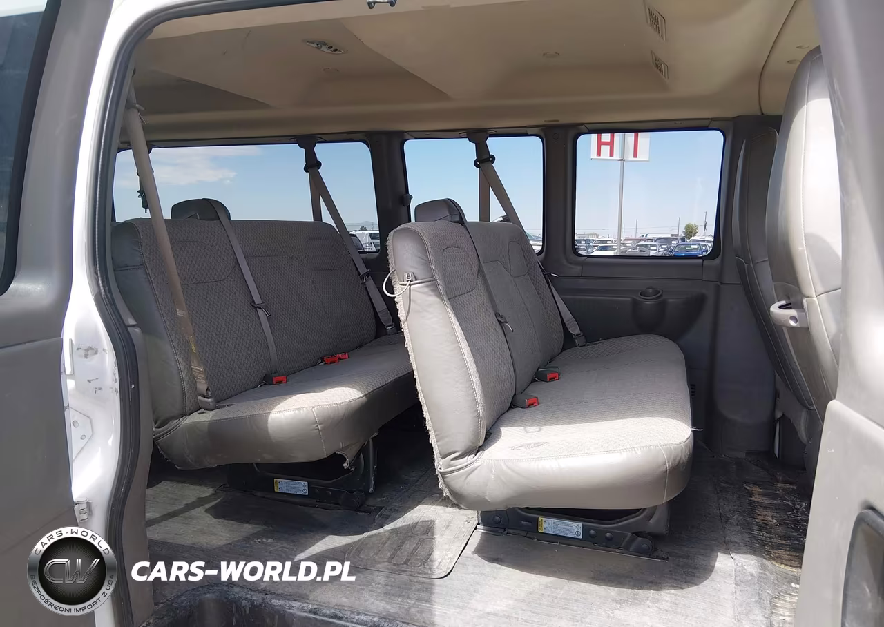 2018 Chevrolet Express 3500 Lt VIN:1GAZGPFG2J1286292 - 8