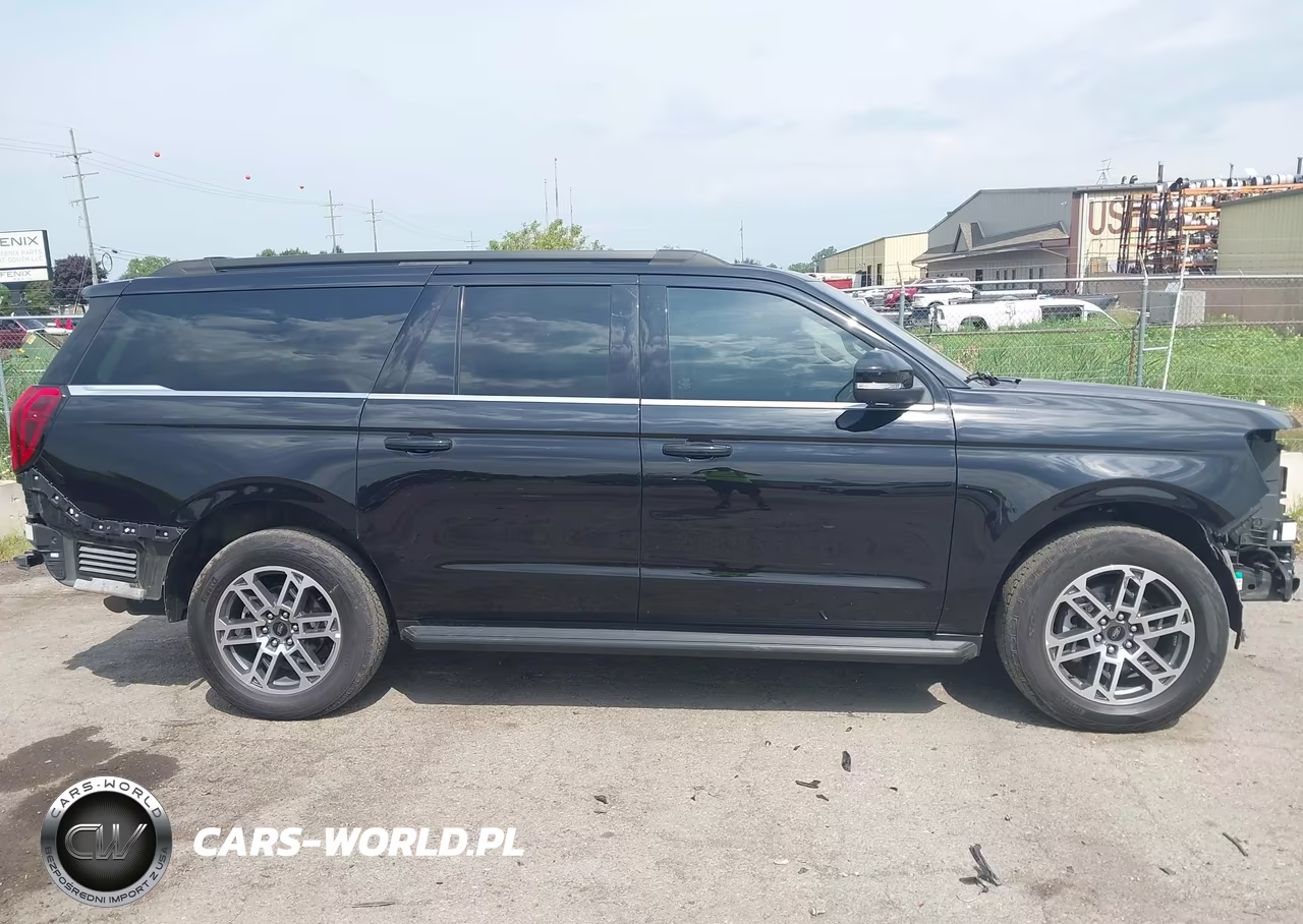 2025 Ford Expedition Active Max VIN:1FMJK1J8XSEA10612 - 14