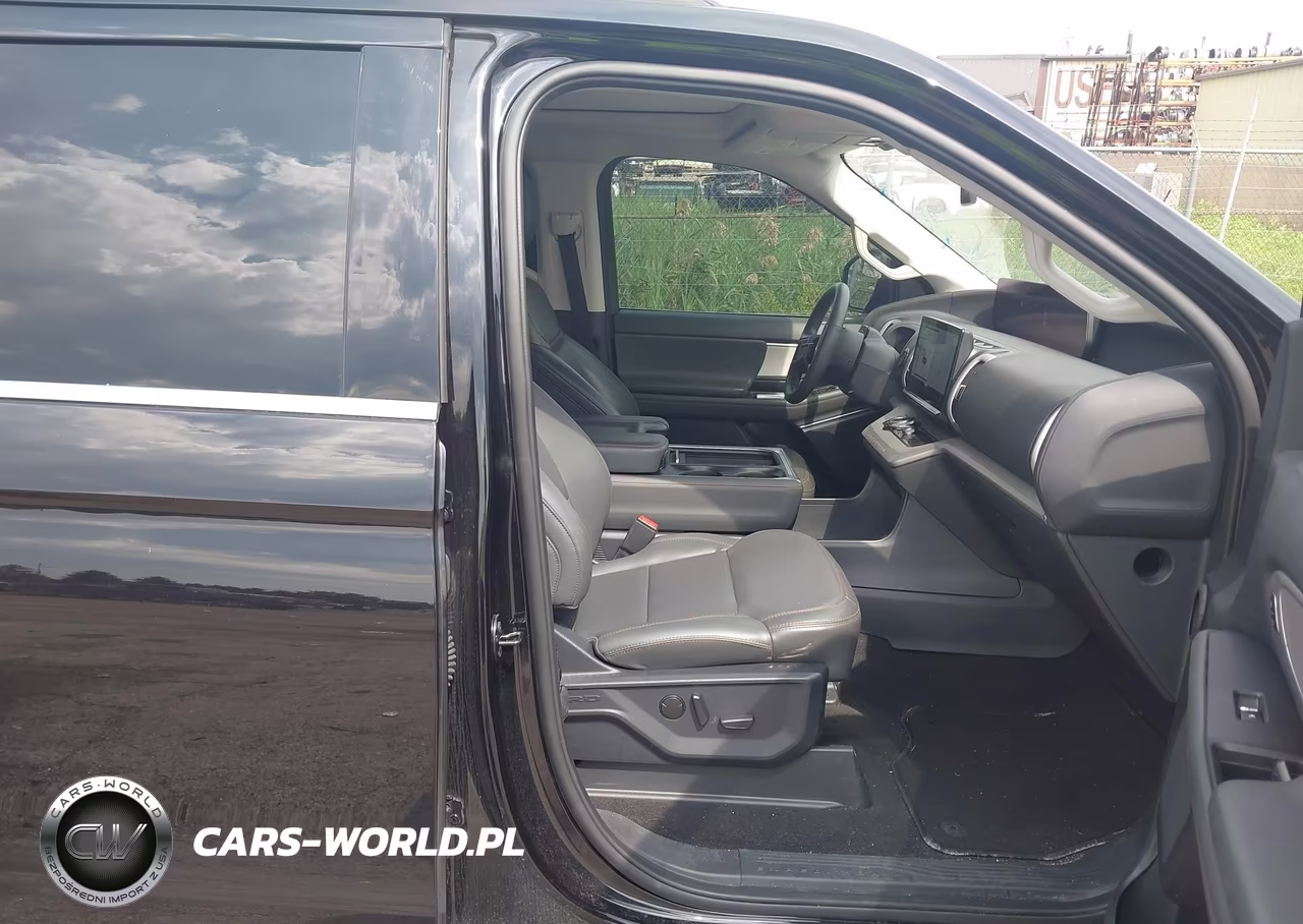 2025 Ford Expedition Active Max VIN:1FMJK1J8XSEA10612 - 5