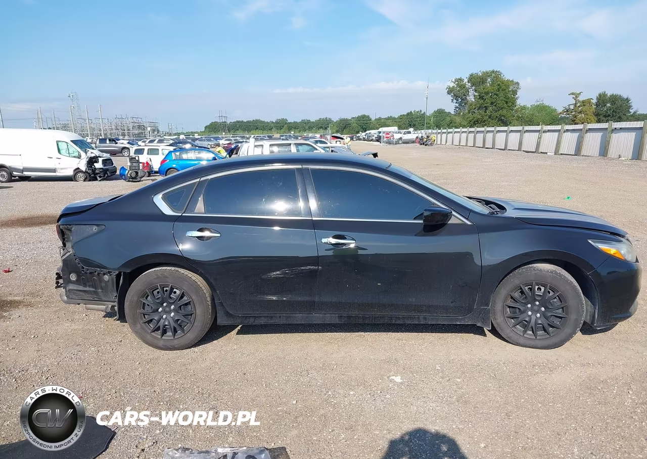 2018 Nissan Altima 2.5 S VIN:1N4AL3AP8JC274190 - 14