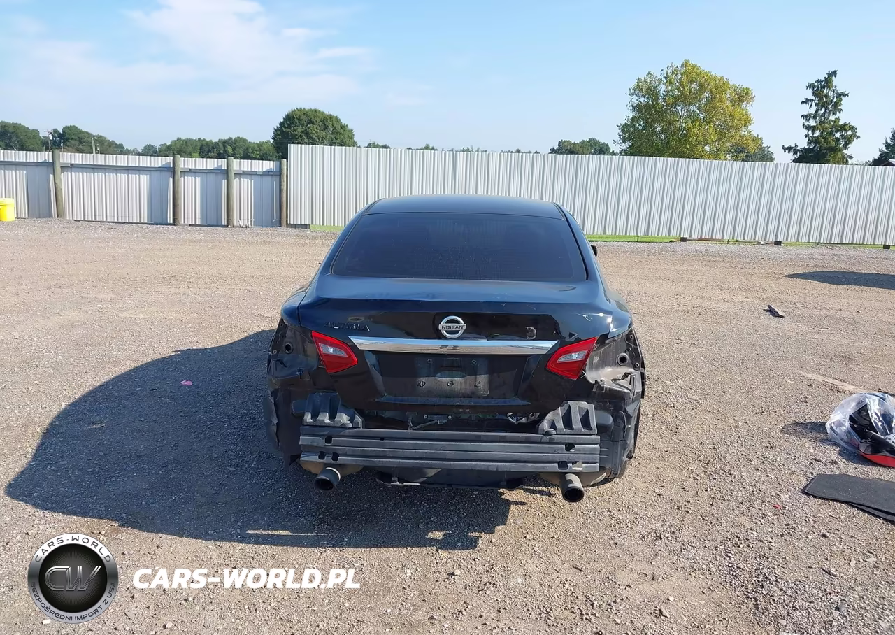 2018 Nissan Altima 2.5 S VIN:1N4AL3AP8JC274190 - 17