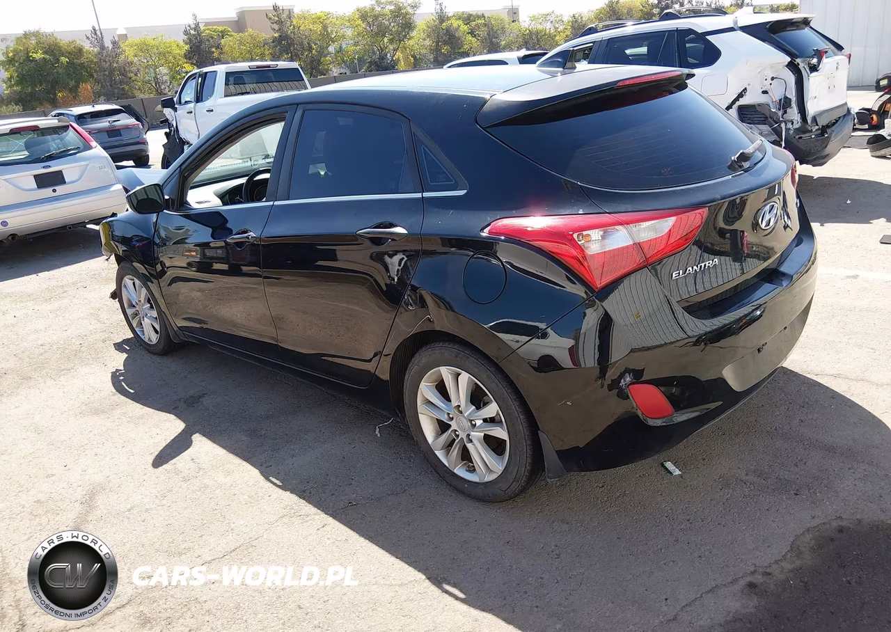 2013 Hyundai Elantra Gt VIN:KMHD35LE8DU128543 - 3