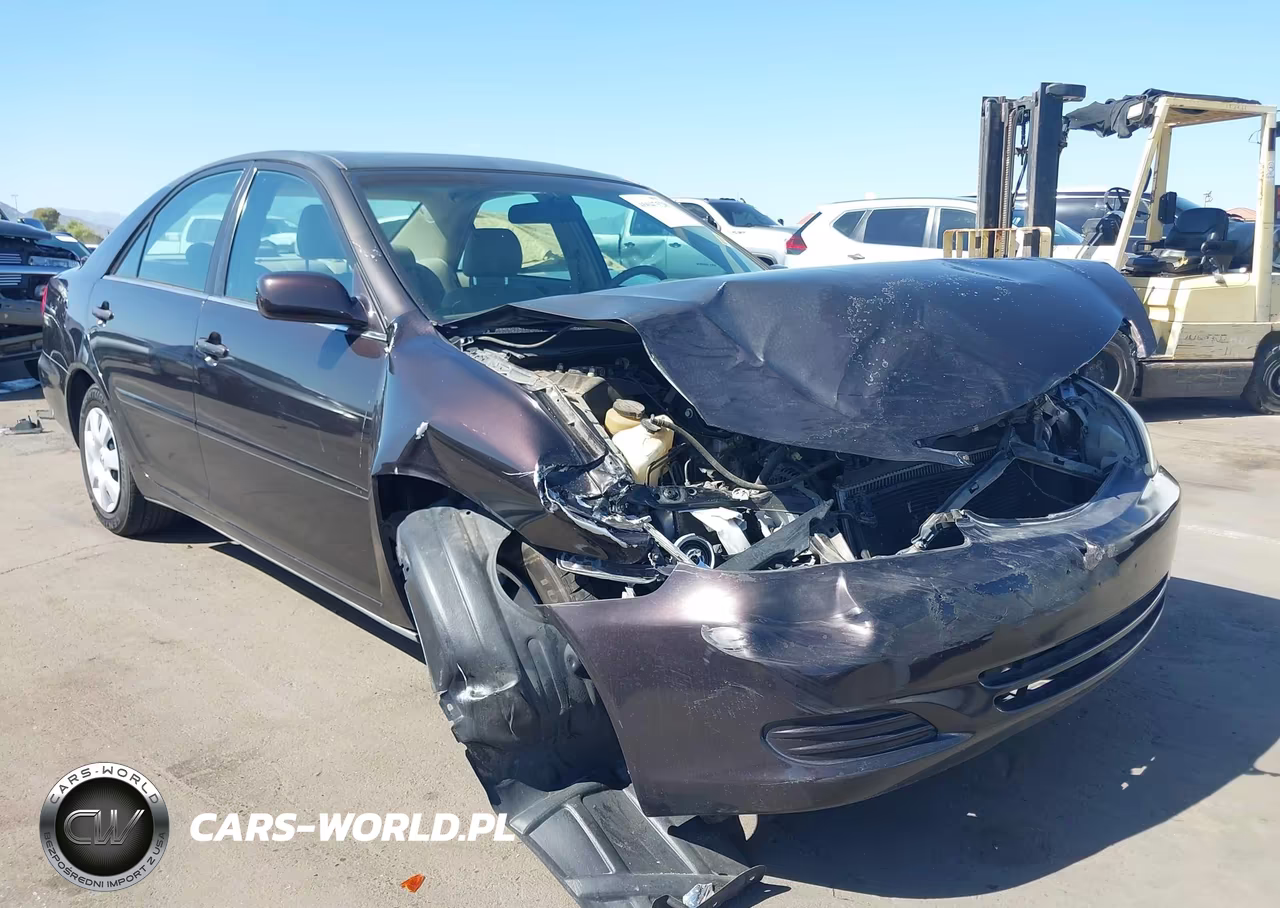2002 Toyota Camry Le VIN:4T1BE32K62U607800 - 6