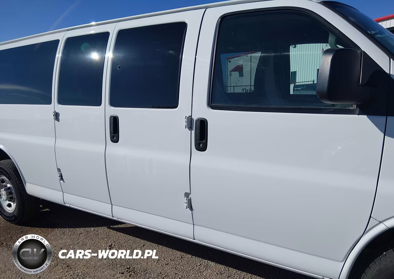 2020 Chevrolet Express Passenger Rwd 3500 Extended Wheelbase Ls VIN:1GAZGNFP2L1258449 - 6