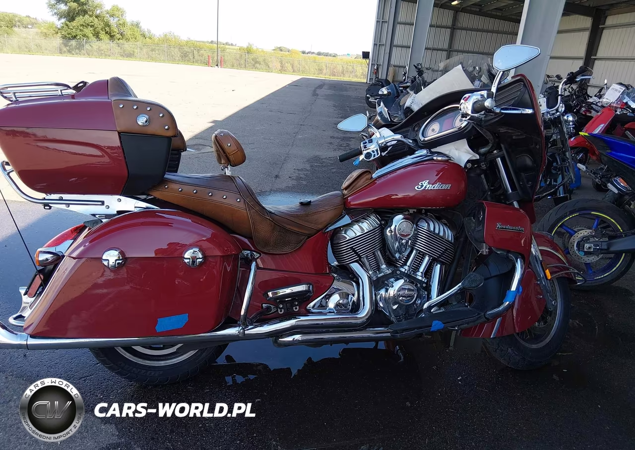 2015 Indian Motorcycle Co. Roadmaster VIN:56KTRAAA1F3328223 - 12