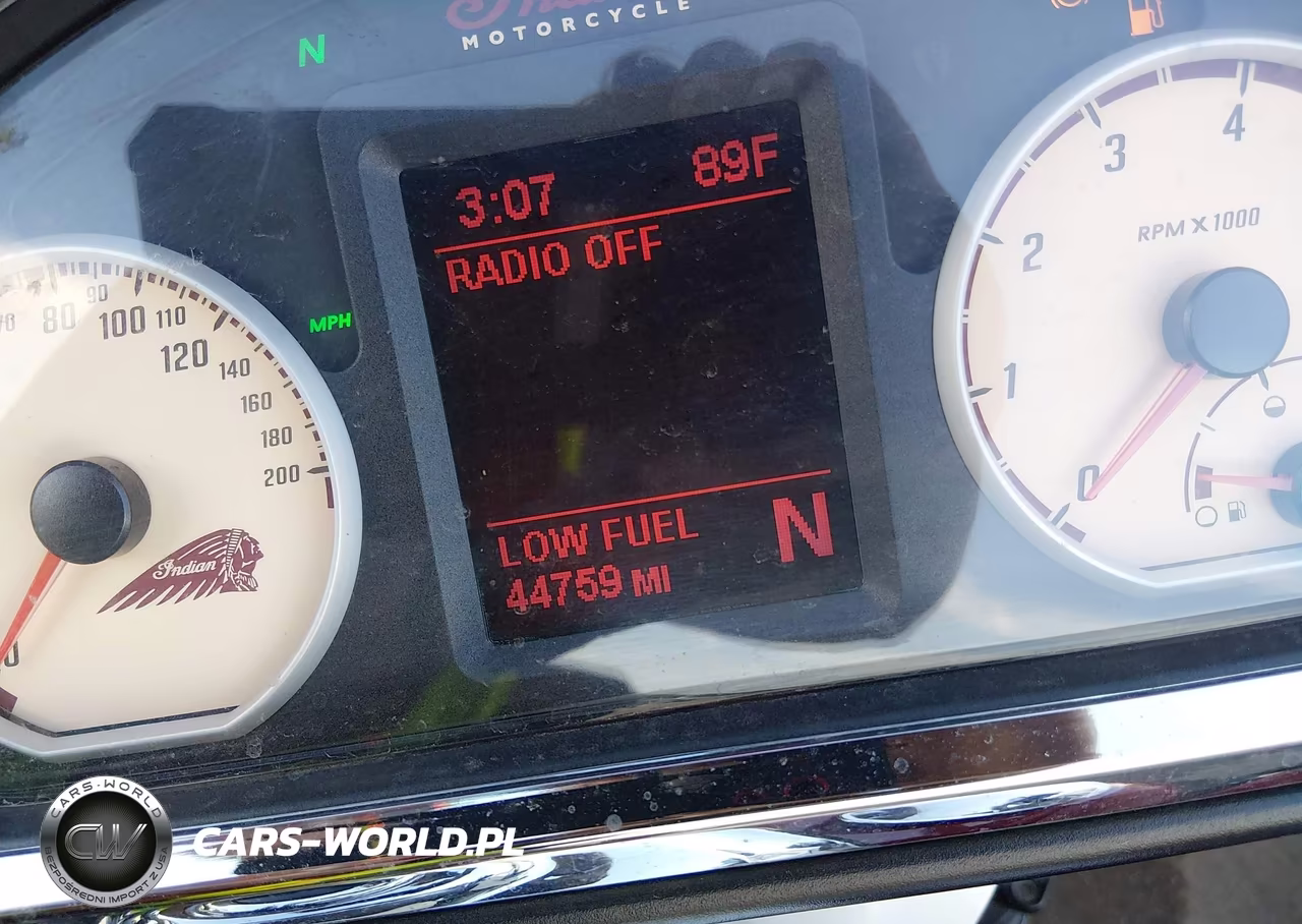 2015 Indian Motorcycle Co. Roadmaster VIN:56KTRAAA1F3328223 - 7