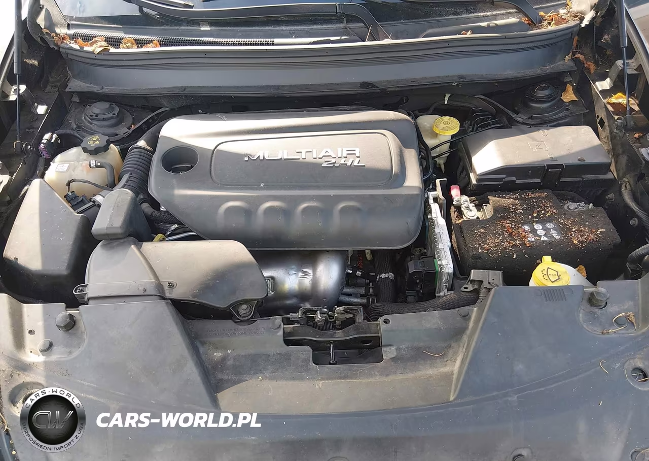 2014 Jeep Cherokee Sport VIN:1C4PJLAB5EW322117 - 10