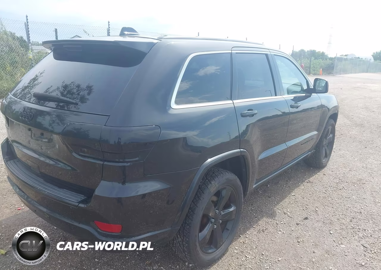 2014 Jeep Grand Cherokee Altitude VIN:1C4RJFAG9EC579658 - 4