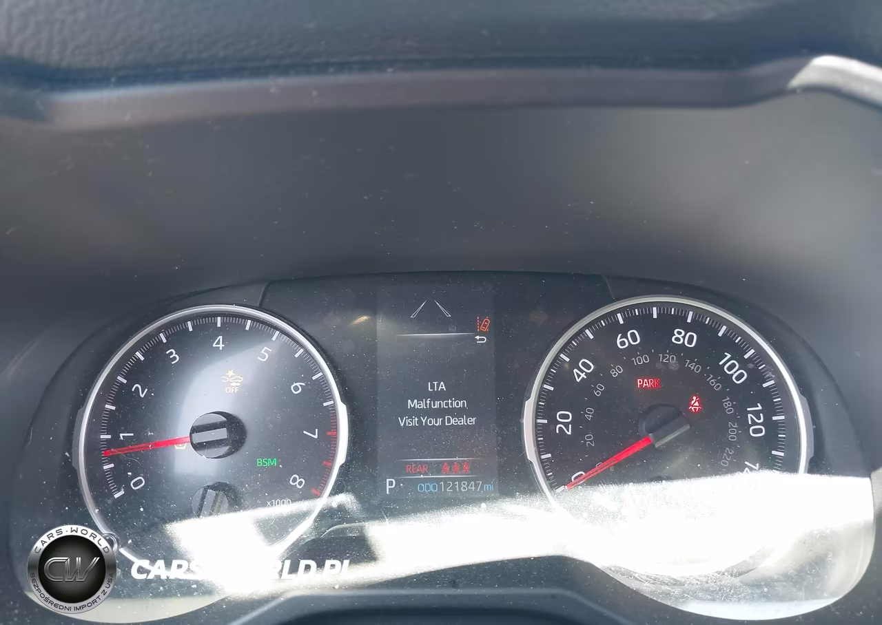 2021 Toyota Rav4 Xle VIN:2T3P1RFV2MC210296 - 7
