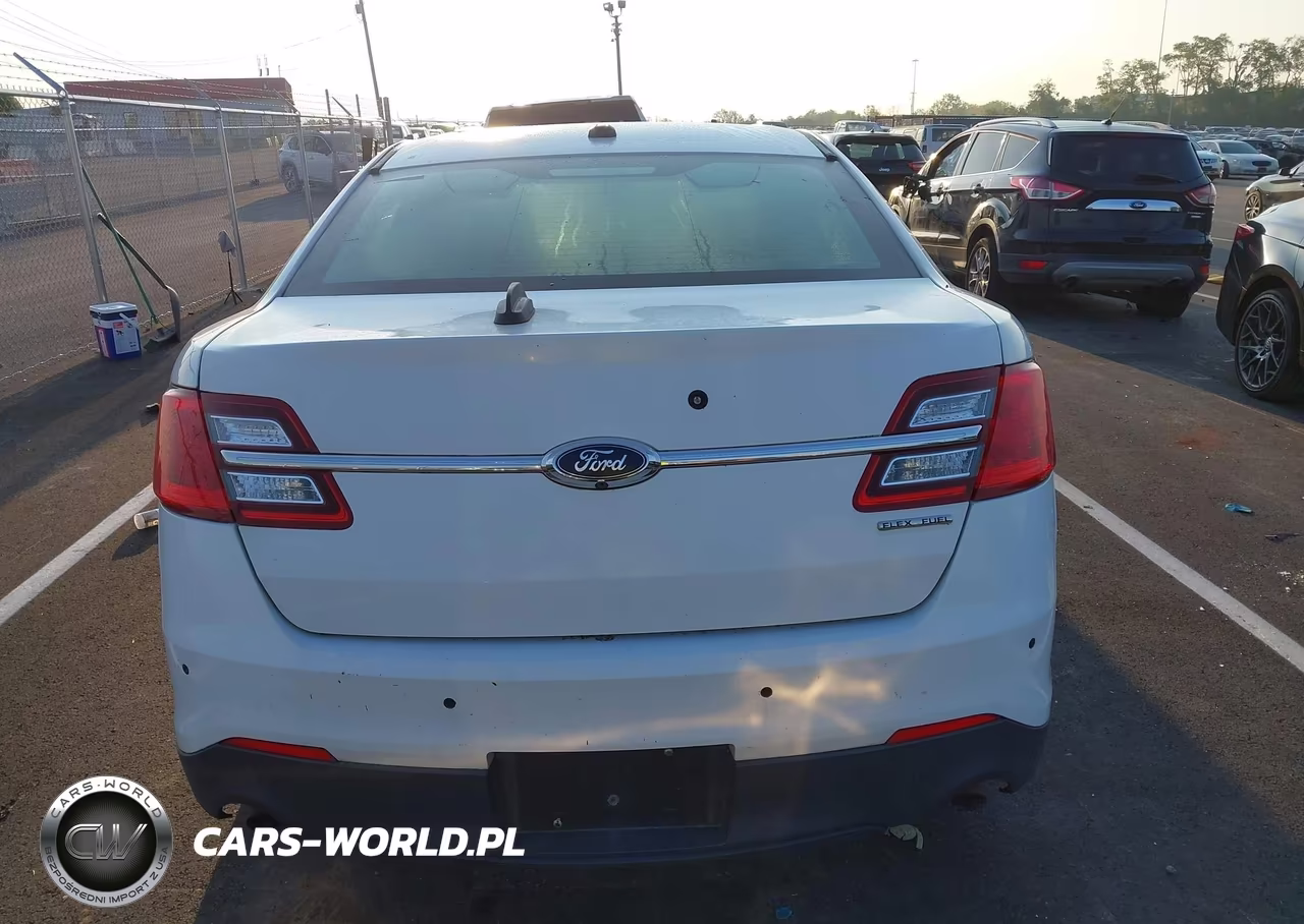 2017 Ford Police Interceptor VIN:1FAHP2L8XHG145518 - 16