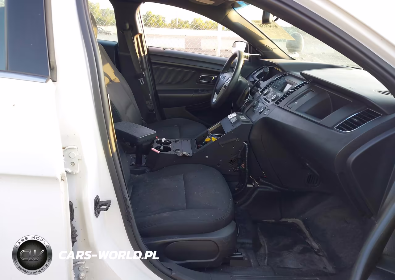 2017 Ford Police Interceptor VIN:1FAHP2L8XHG145518 - 5