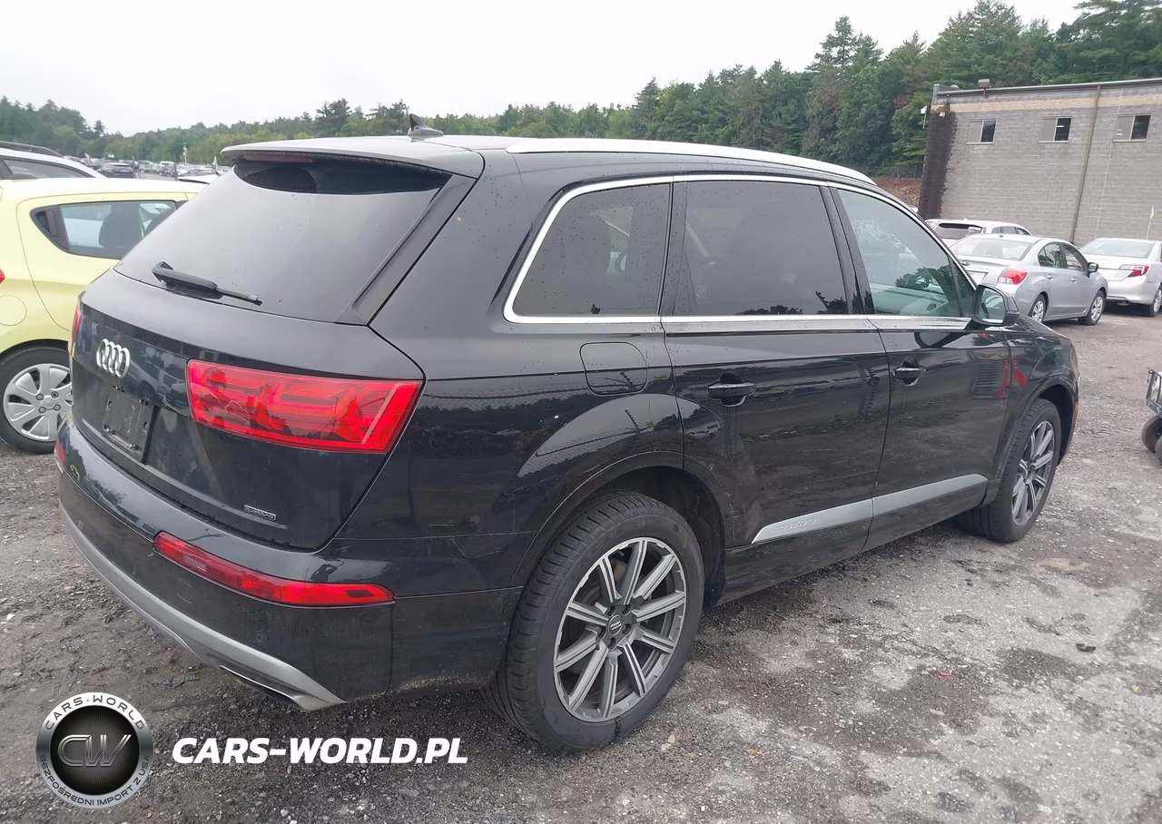 2017 Audi Q7 2.0T Premium VIN:WA1LHAF76HD046740 - 4