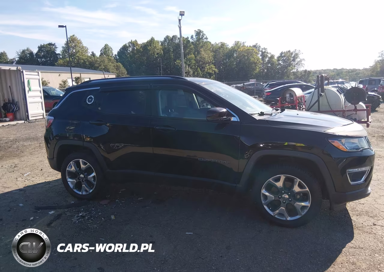 2018 Jeep Compass Limited 4X4 VIN:3C4NJDCB7JT396942 - 13