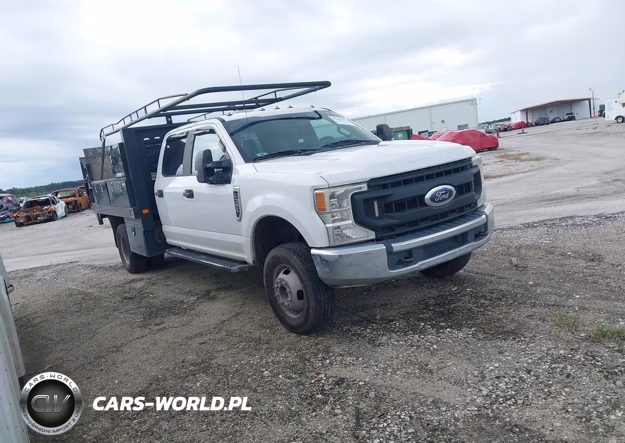 2020 Ford F-350 Chassis Xl