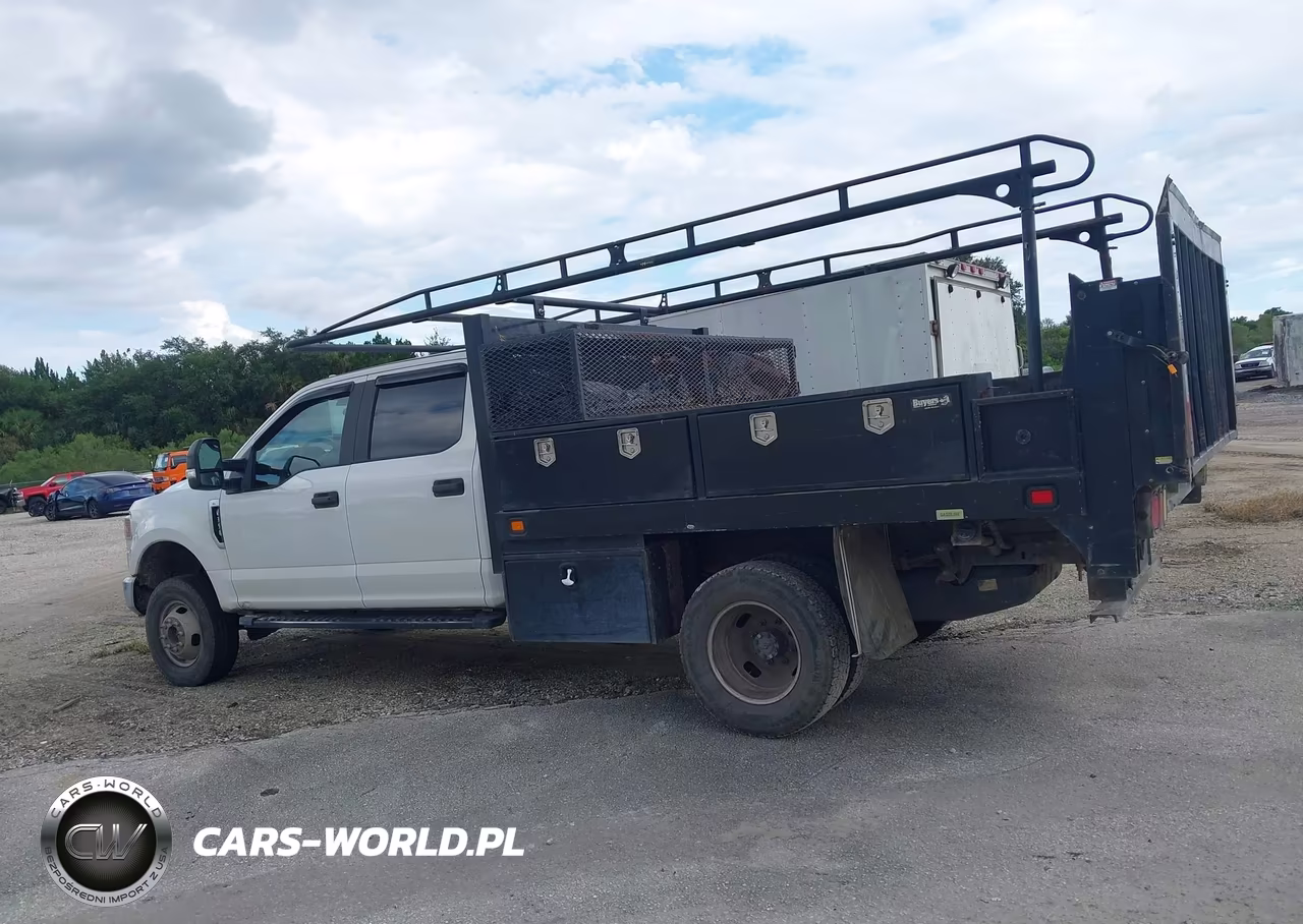 2020 Ford F-350 Chassis Xl VIN:1FD8W3H69LEC56264 - 14
