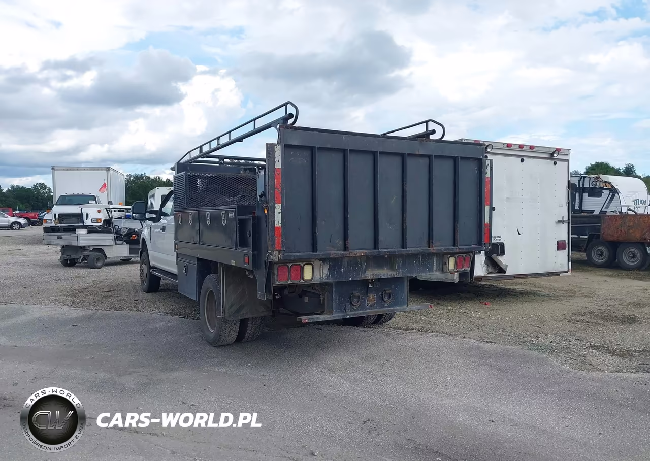 2020 Ford F-350 Chassis Xl VIN:1FD8W3H69LEC56264 - 15