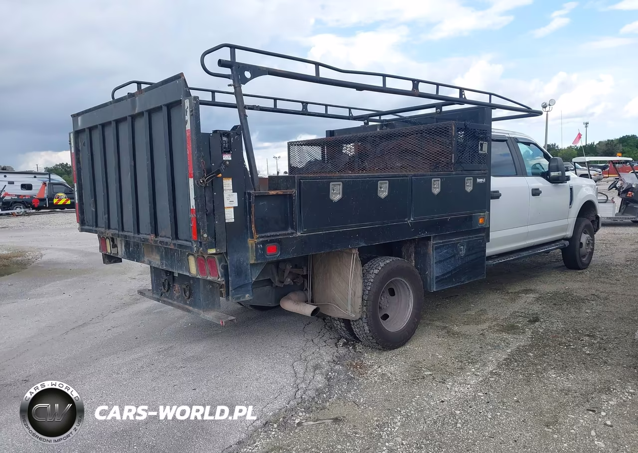 2020 Ford F-350 Chassis Xl VIN:1FD8W3H69LEC56264 - 4