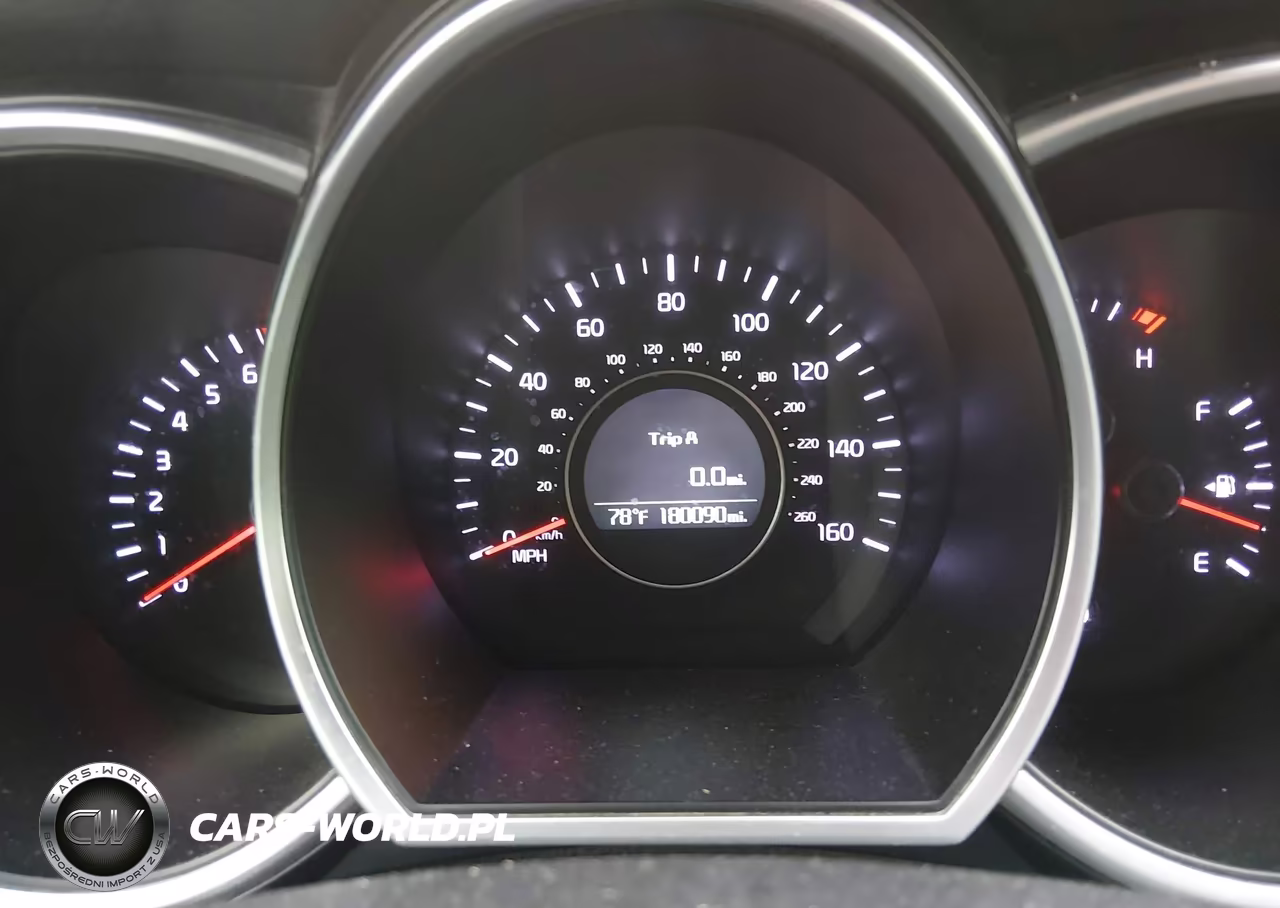 2015 Kia Optima Lx VIN:5XXGM4A7XFG418854 - 6