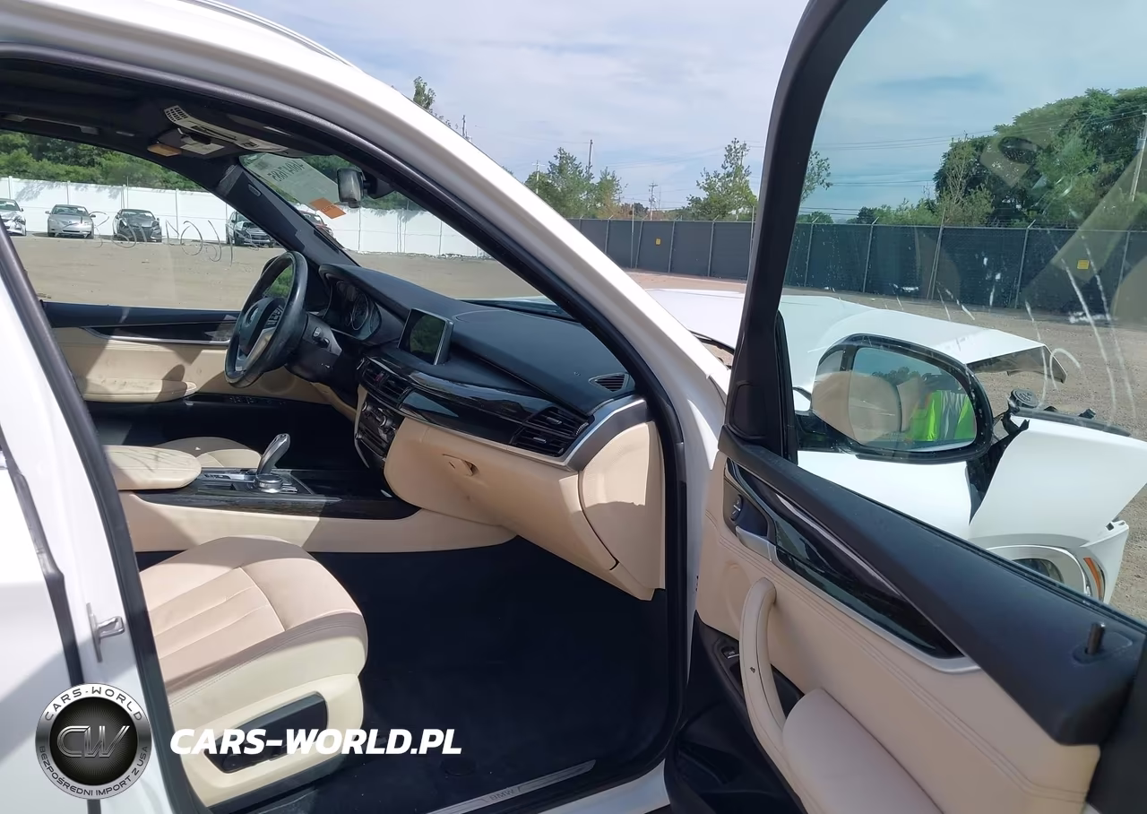 2017 BMW X5 xDrive35I VIN:5UXKR0C3XH0V80453 - 5