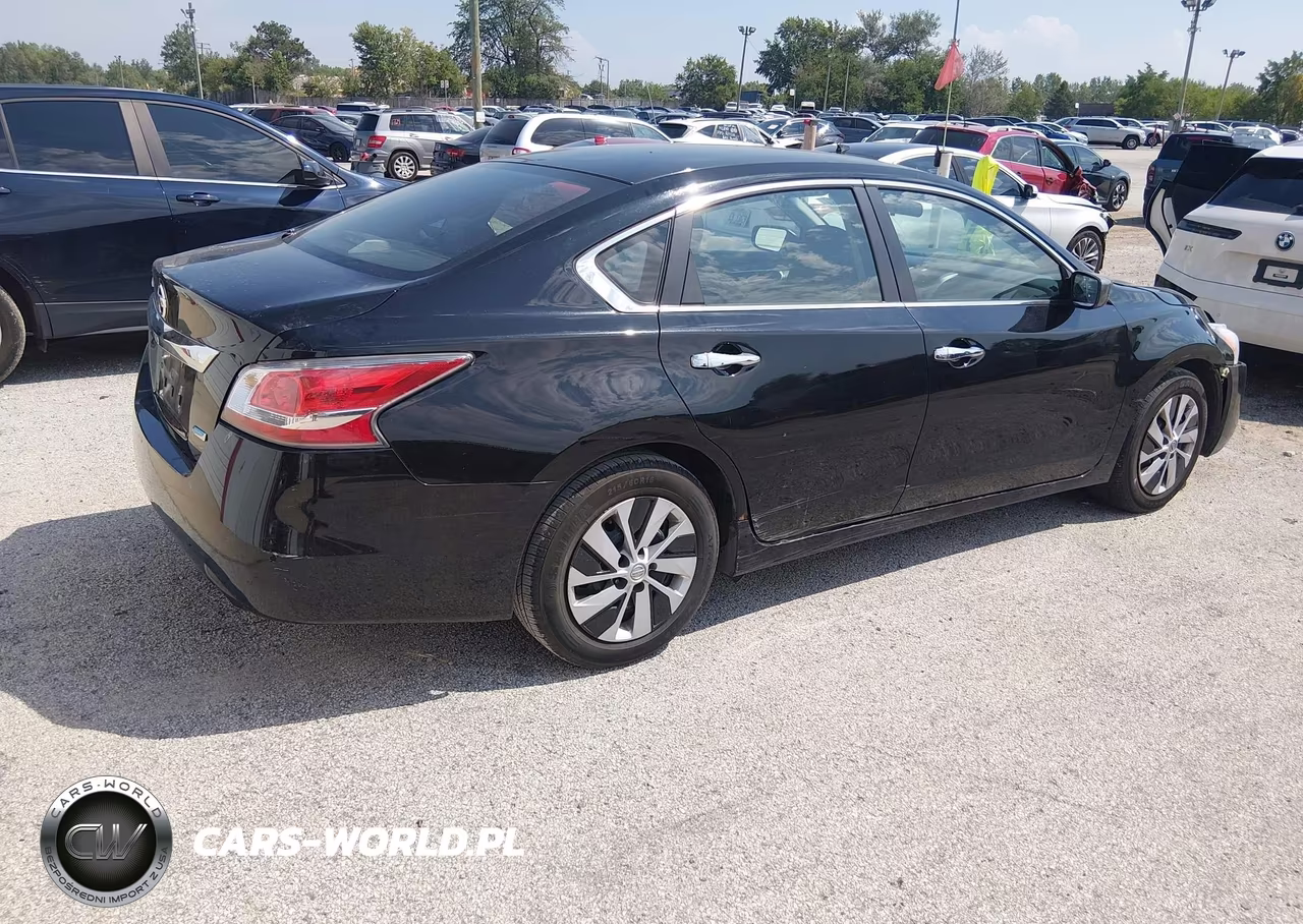 2014 Nissan Altima 2.5 VIN:1N4AL3AP2EC405622 - 4