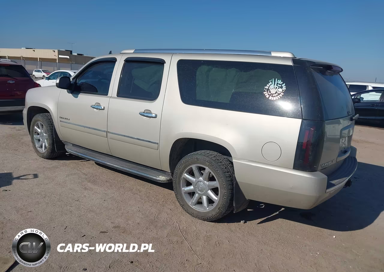 2014 GMC Yukon Xl 1500 Denali VIN:1GKS2MEF6ER112462 - 3