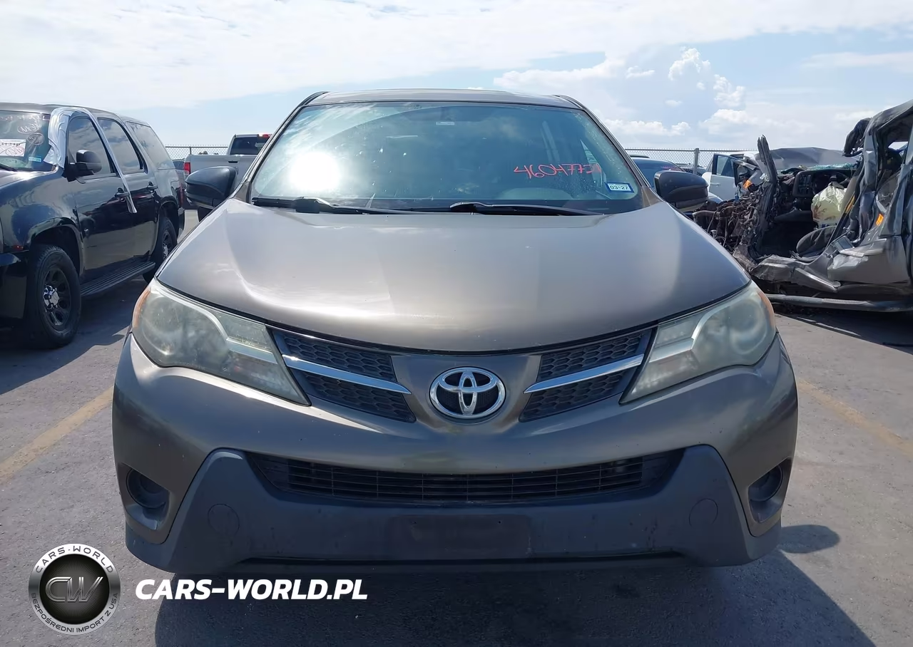 2015 Toyota Rav4 Le VIN:2T3ZFREV3FW186944 - 12