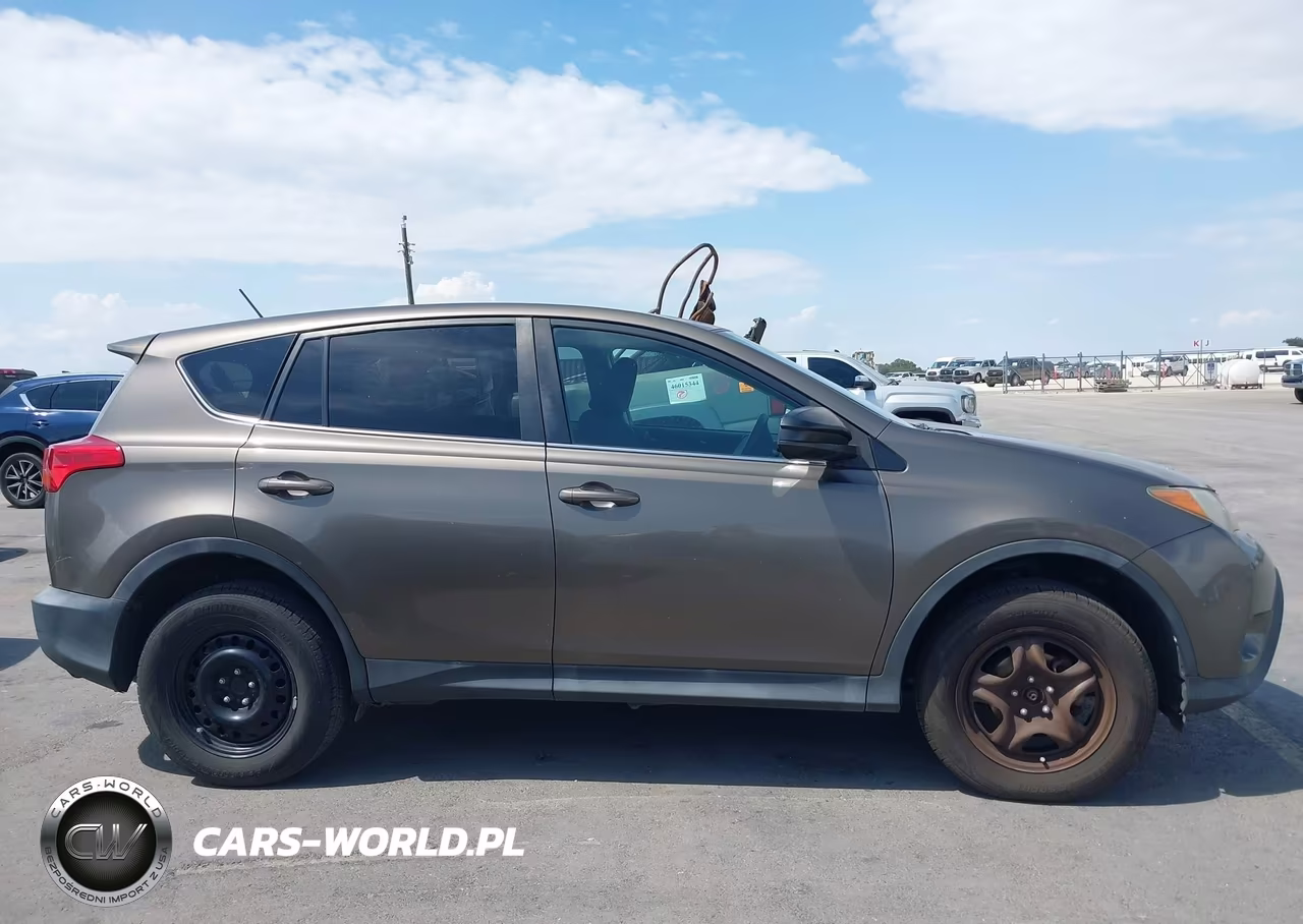 2015 Toyota Rav4 Le VIN:2T3ZFREV3FW186944 - 13