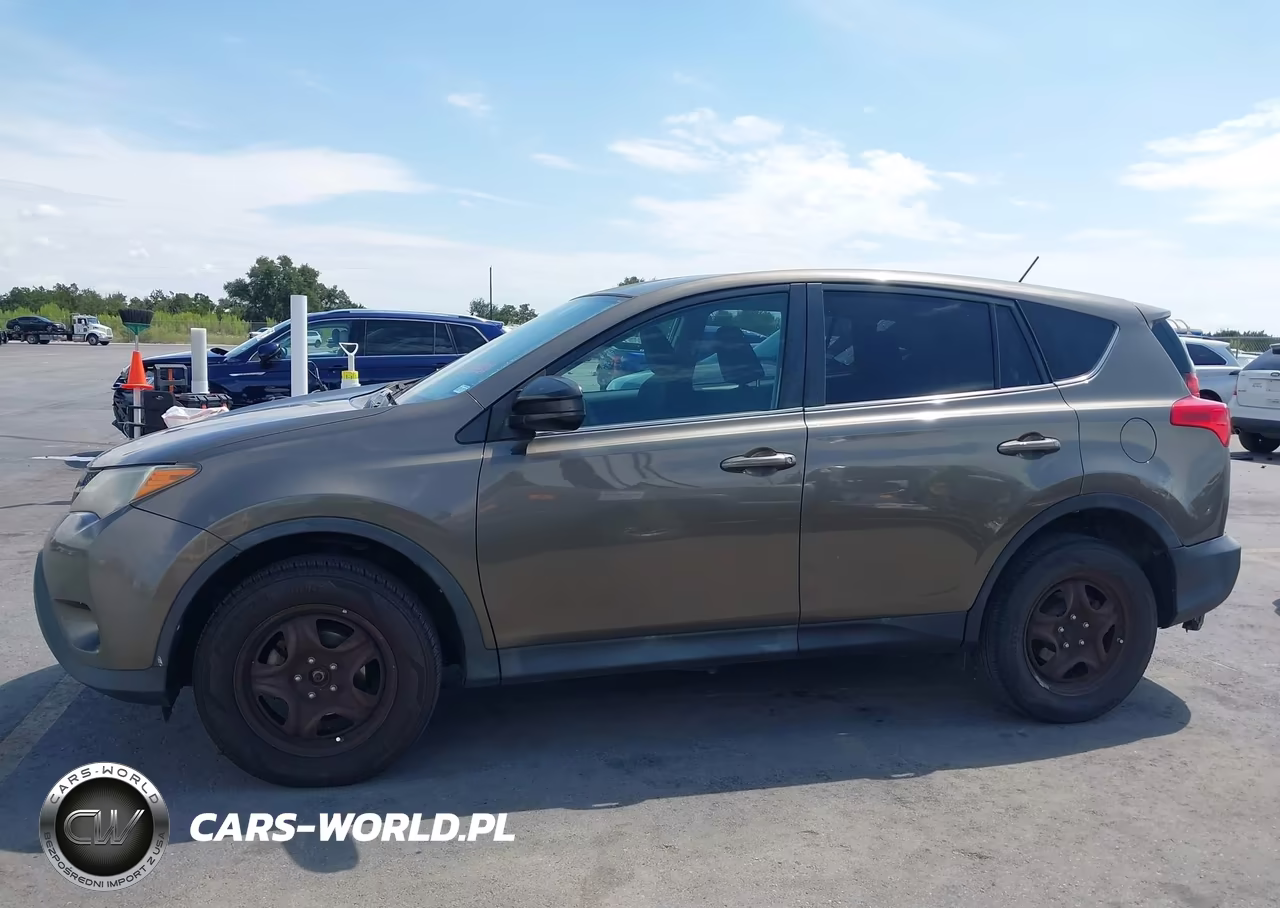 2015 Toyota Rav4 Le VIN:2T3ZFREV3FW186944 - 14