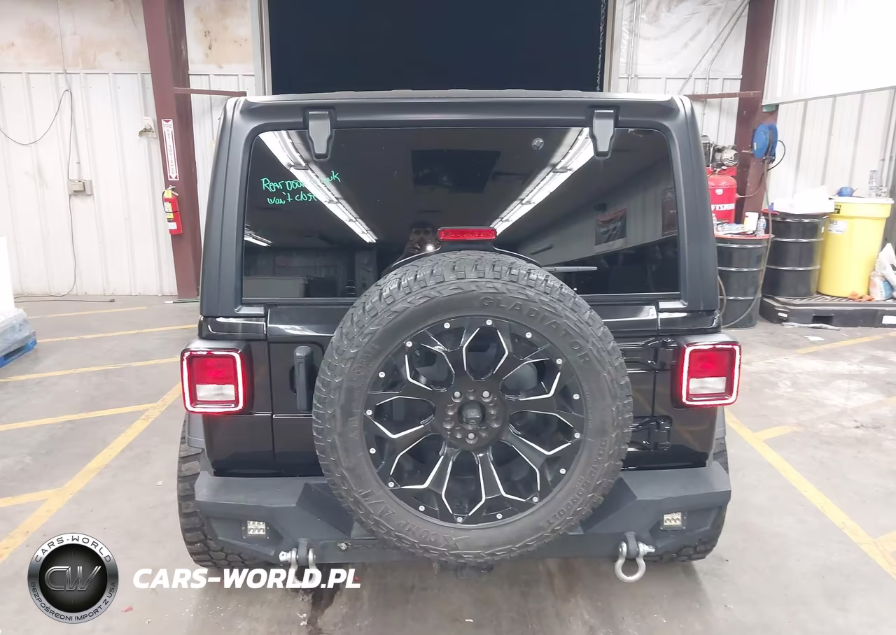 2021 Jeep Wrangler Unlimited Sport S 4X4 VIN:1C4HJXDN6MW786467 - 16