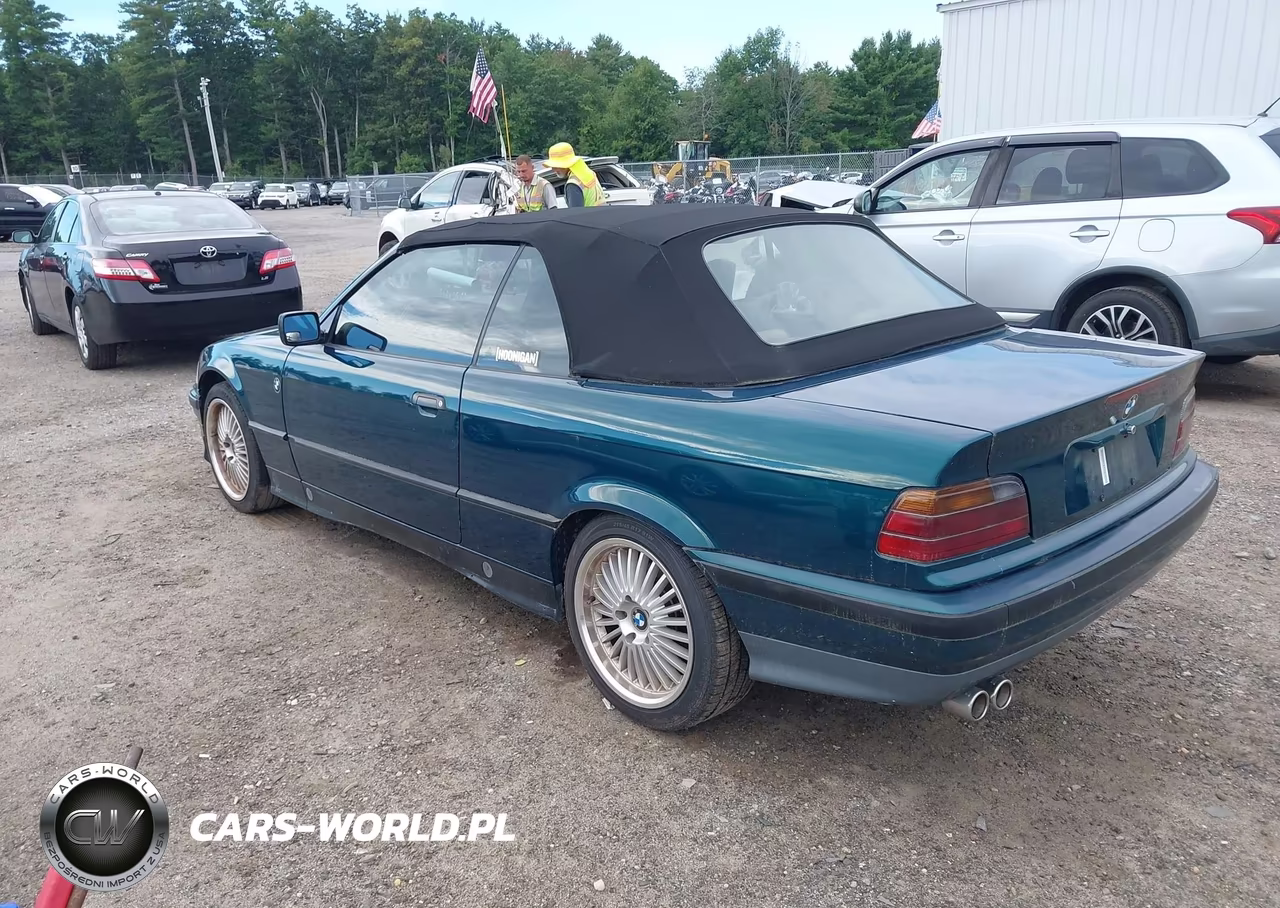 1994 BMW 325 Ic Automatic VIN:WBABJ6323RJD32916 - 3
