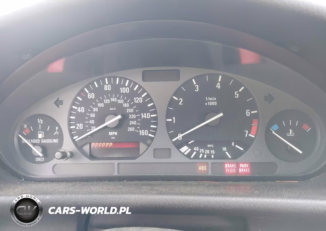 1994 BMW 325 Ic Automatic VIN:WBABJ6323RJD32916 - 7